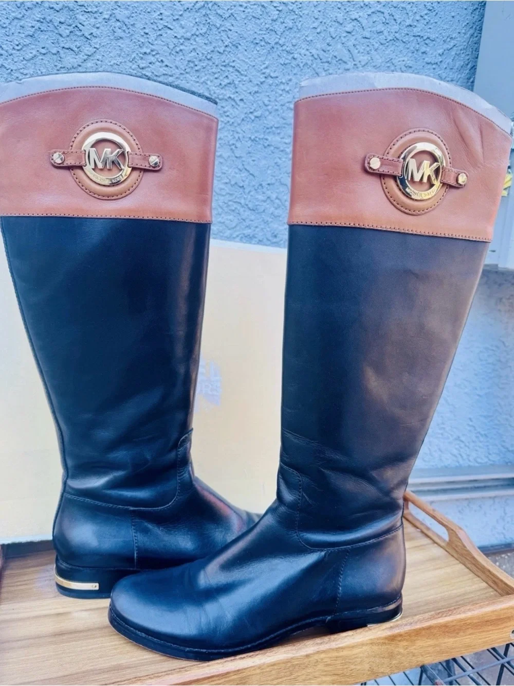 Michael Kors Two-Tone Black Brown Leather Riding Boots Size 8.5 (17.5